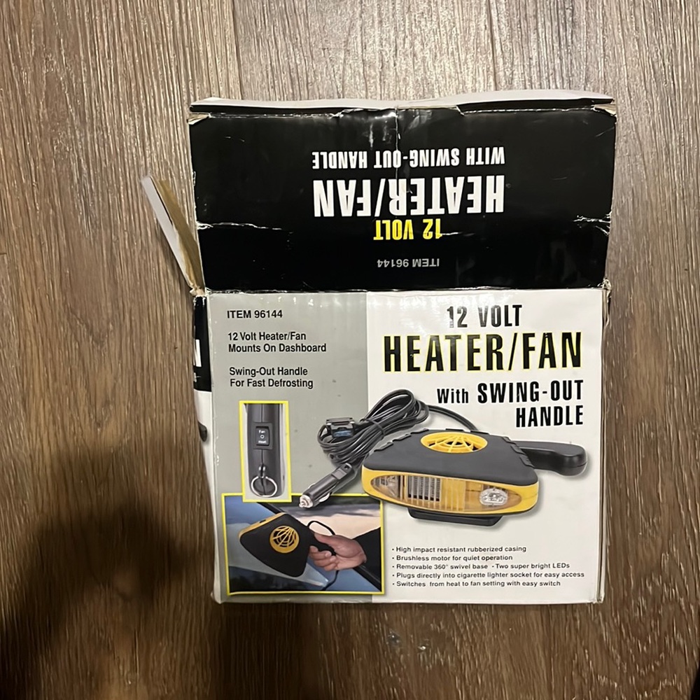 12 volt heater/fan with swing out handle